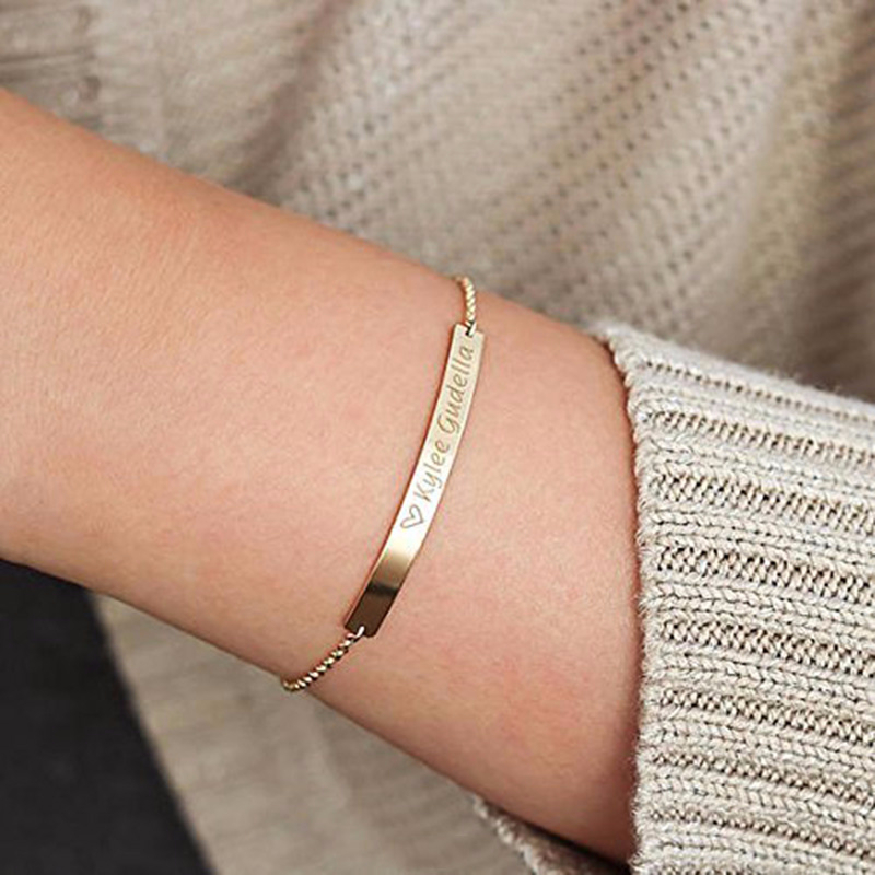 エレガントなパーソナライズされた ID バーブレスレット女性 - Coordinates Bracelet のレビューと価格
